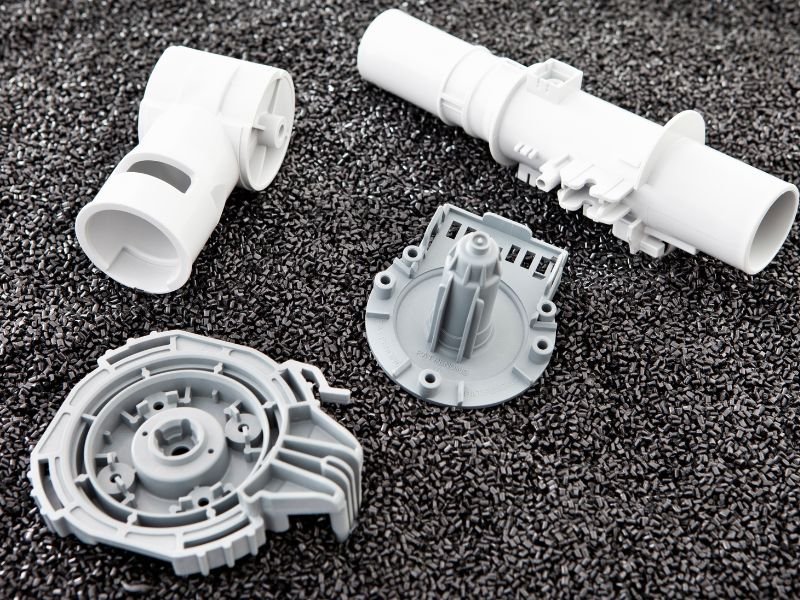 Engineering Plastics & Industrial Molding